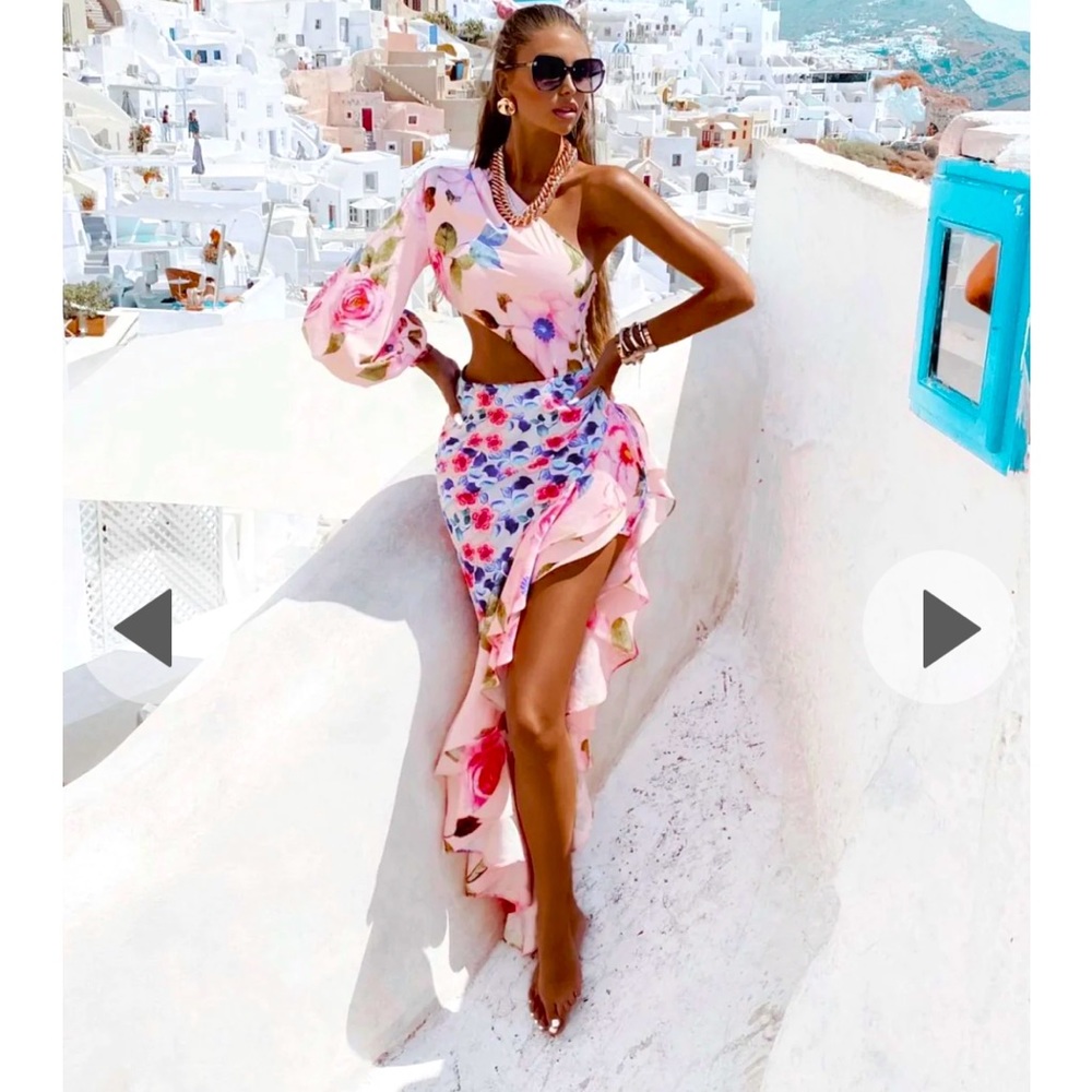 Comino Couture dress